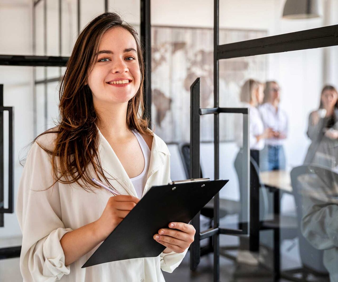 https://www.grupodemejoracontinua.com/wp-content/uploads/2020/09/gestion-empresarial1-1280x1070.jpg